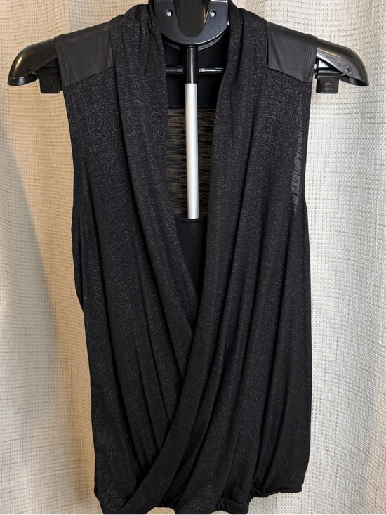 Rock & Republic Tops - Rock & Republic V-Neck Top